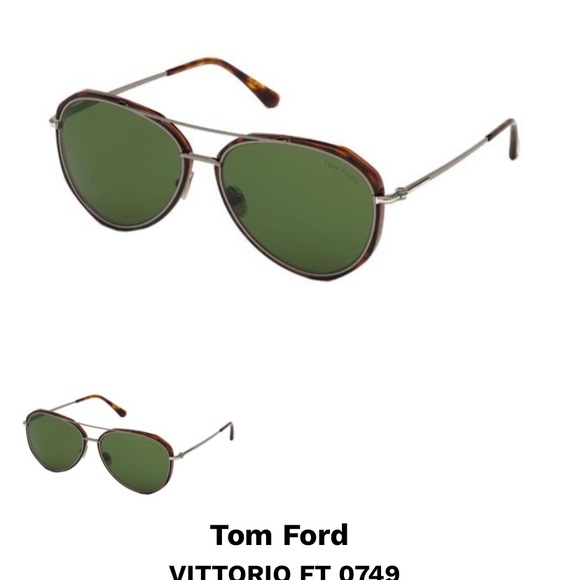 SOLD!!✨ - Picture 1 of 3